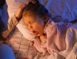 Сильный кашель у ребенка ночью: что делать?