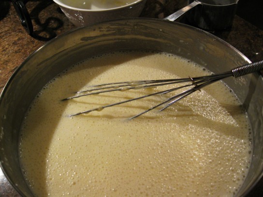 Тесто на шарлотку - рецепт