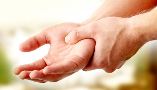 Онемение рук – причины и лечение