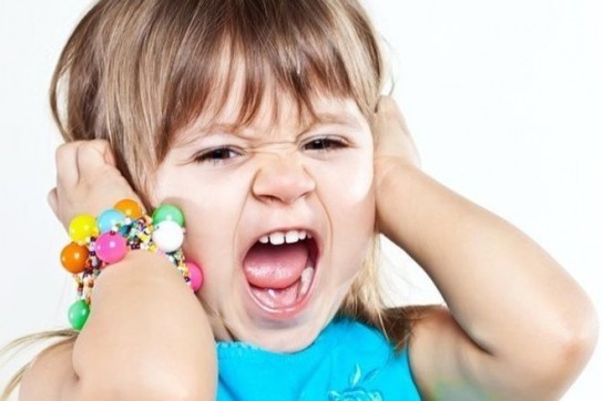 Какие причины детского непослушания и как бороться с проявлениями агрессии?